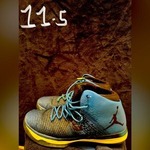 Men’s Jordan 11.5